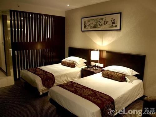Nanjing Zhenbao Holiday Hotel Esterno foto